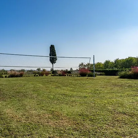 Borgo Terrosi Nocleg ze śniadaniem 4*