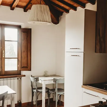 Borgo Terrosi Nocleg ze śniadaniem Sinalunga