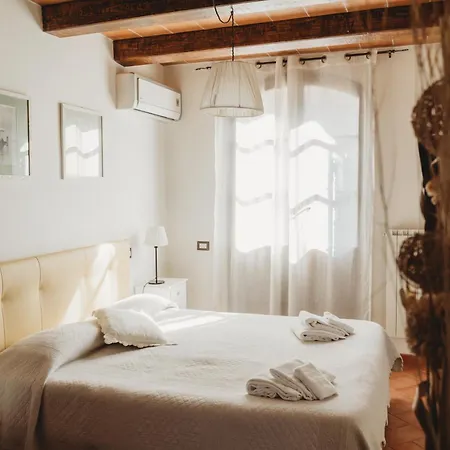 Nocleg ze śniadaniem Borgo Terrosi 4*