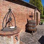 B&B Borgo Terrosi 시나룬가