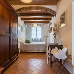 Borgo Terrosi 4*