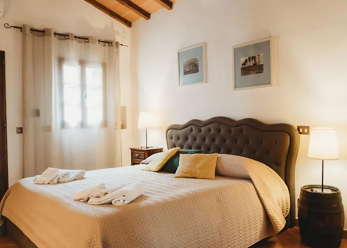 Borgo Terrosi فندق مبيت وإفطار