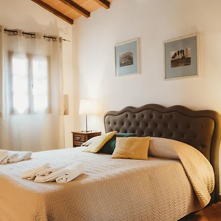 Borgo Terrosi Couette-café